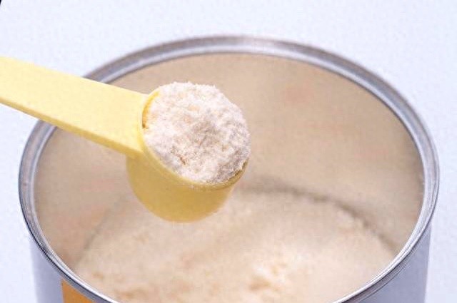 吃蛋白粉能增加体重吗_蛋白粉危害_动脉硬化风险