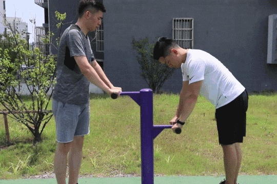 上海社区健身设施分布_社区健身器材使用方法_健身椅的正确使用方法