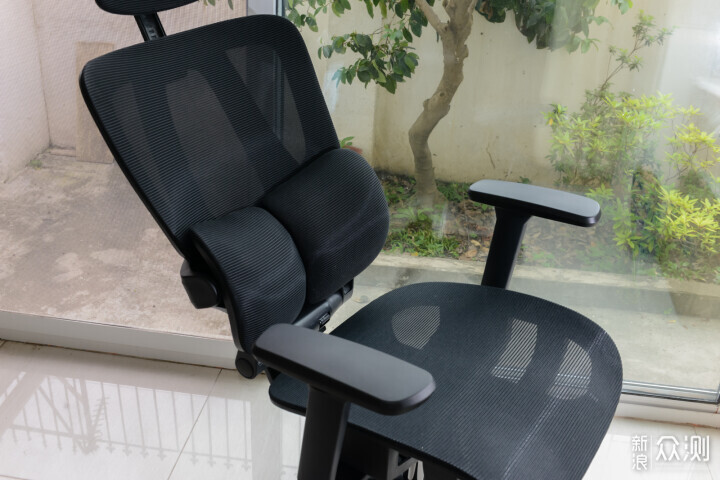 夏草木人体工学椅Fit带来进阶的舒适护腰凉爽_新浪众测