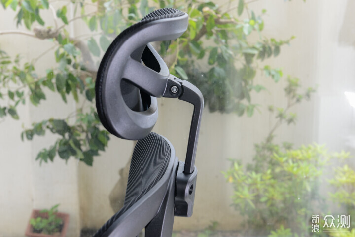 夏草木人体工学椅Fit带来进阶的舒适护腰凉爽_新浪众测