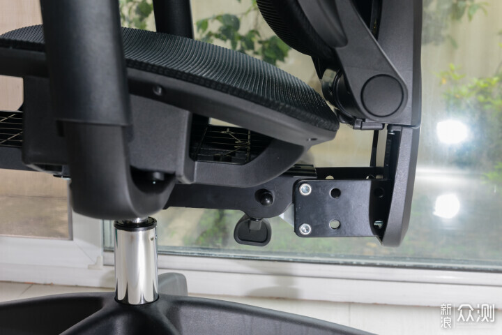 夏草木人体工学椅Fit带来进阶的舒适护腰凉爽_新浪众测