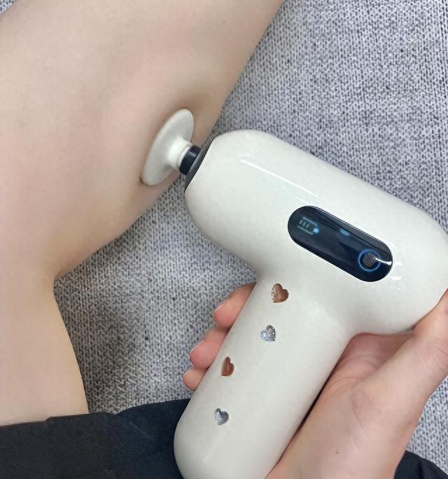 筋膜枪家务使用_健身手套什么比较好_筋膜枪厨房妙用