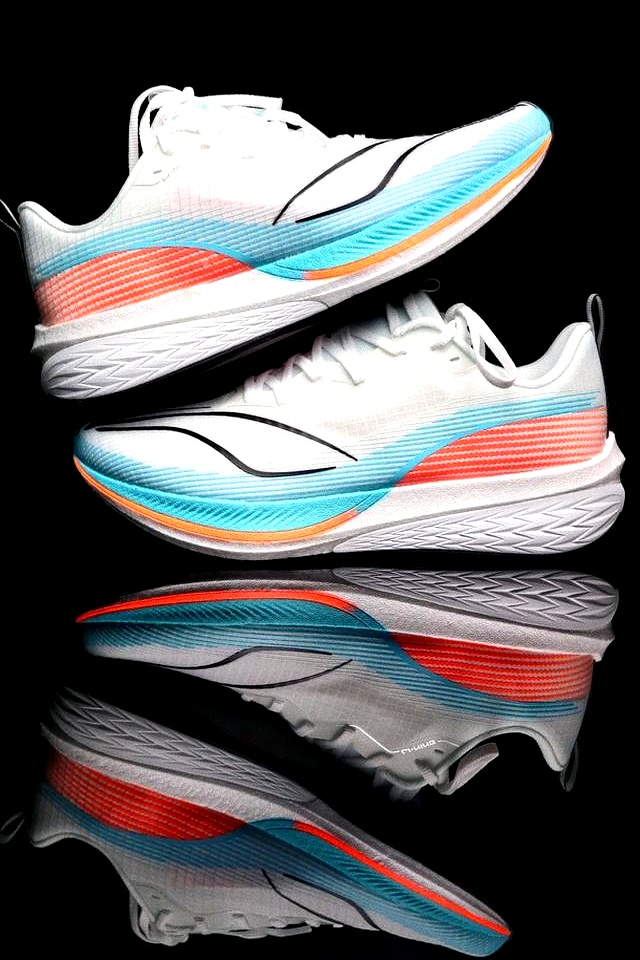 跑步机销量排行榜_轻量化跑鞋推荐_跑鞋科技