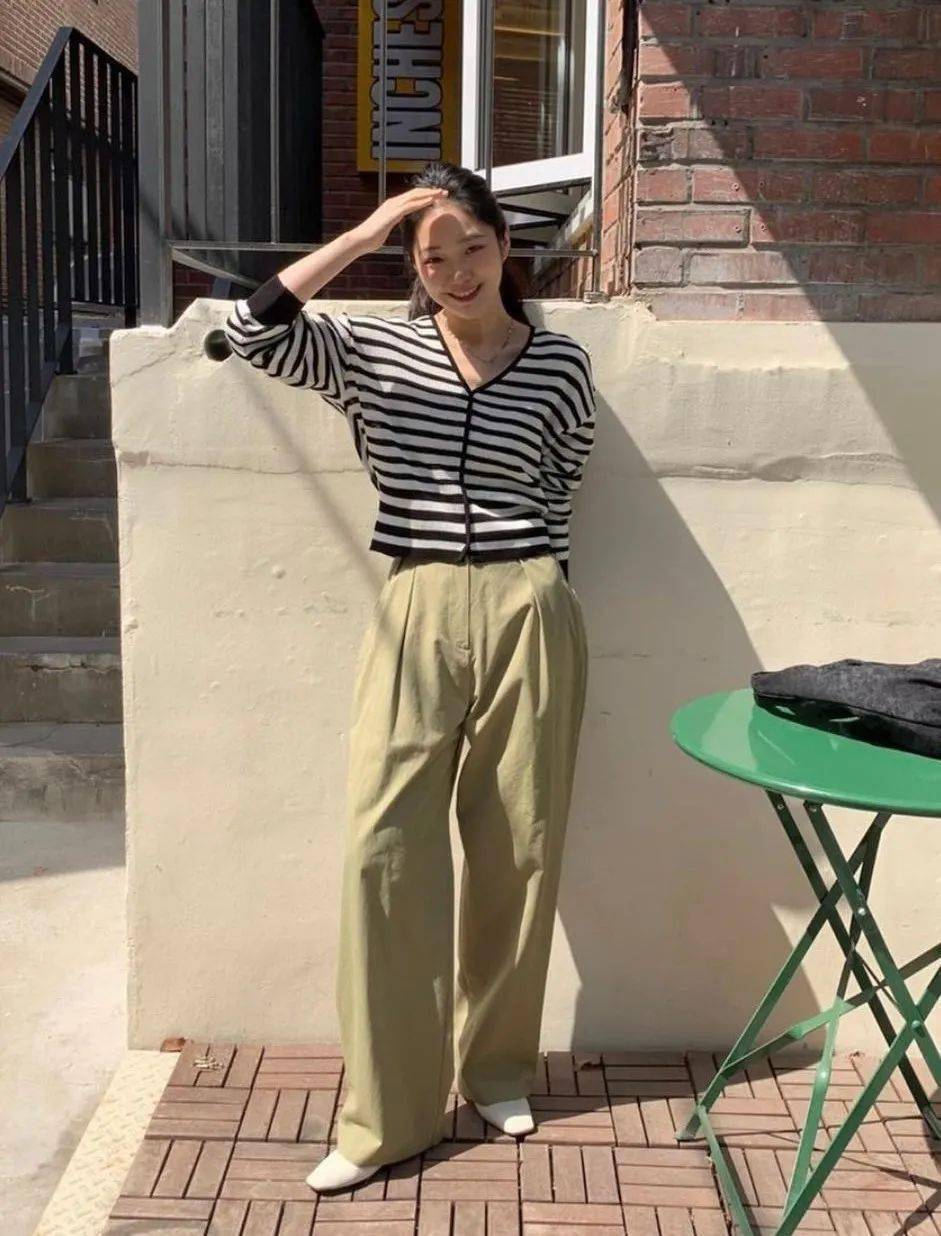 正常腿型是什么样子的_根据腿型选裤子_O型腿裤子推荐