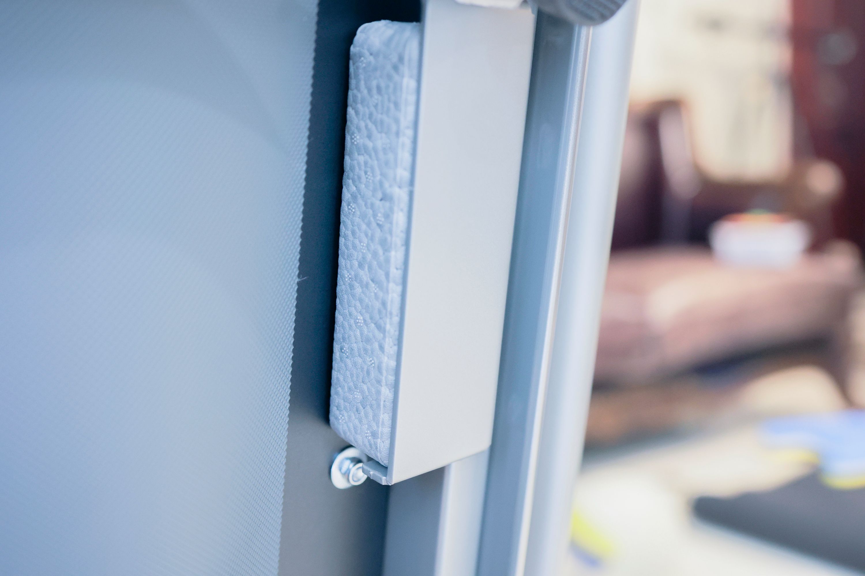 荣耀亲选磁悬浮减震跑步机品质做工分析_家用跑步机什么牌子的好_荣耀亲选磁悬浮减震跑步机免安装收纳设计