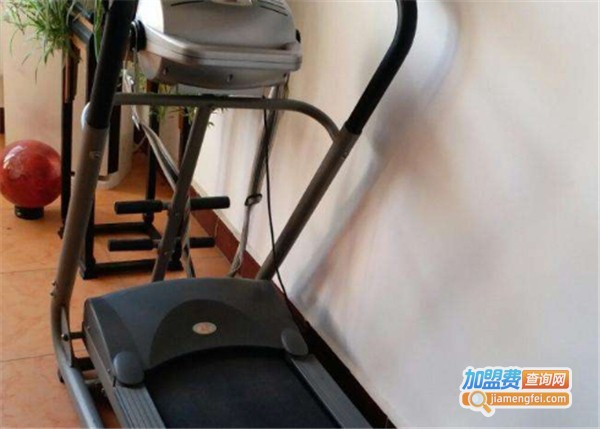 康林跑步机加盟费