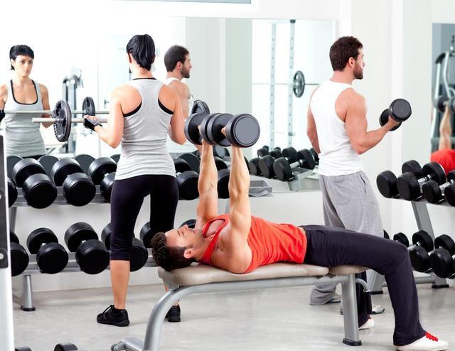 抗阻训练好处_抗阻训练科学健身_单人站综合训练器