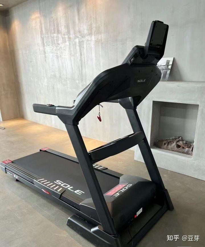 跑步机什么牌子好家用跑步机质量排名_跑步机减肥效果_跑步机品牌推荐