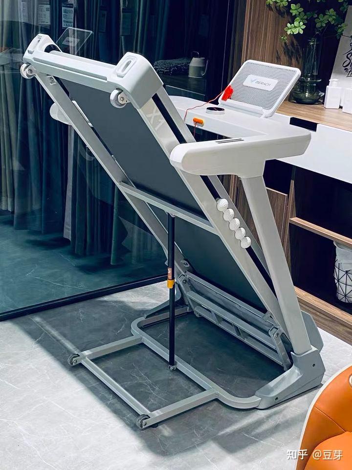 跑步机减肥效果_跑步机什么牌子好家用跑步机质量排名_跑步机品牌推荐